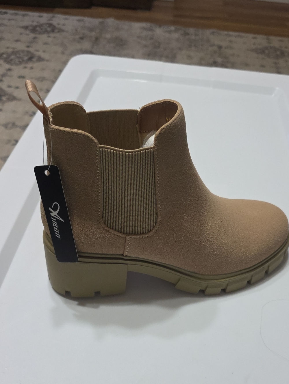Chunky Chelsea Ankle Boot in Tan